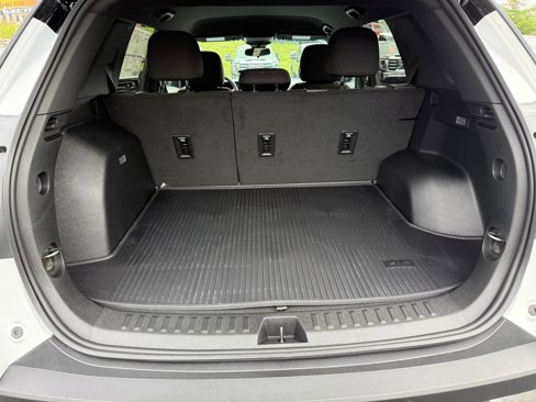 New 2026 GMC Terrain Elevation w/ LPO, Floor Liner Package image 18