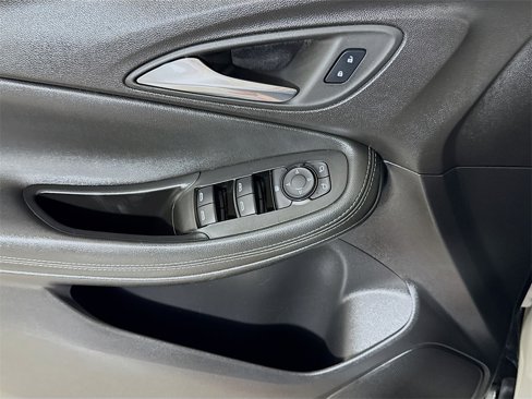 Certified 2024 Buick Encore GX Sport Touring image 15