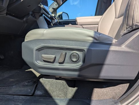 Used 2025 Toyota Tundra Limited image 15