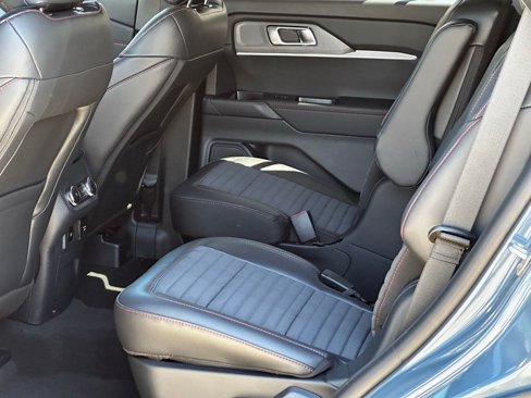 New 2025 Ford Explorer ST-Line w/ Premium Package image 8