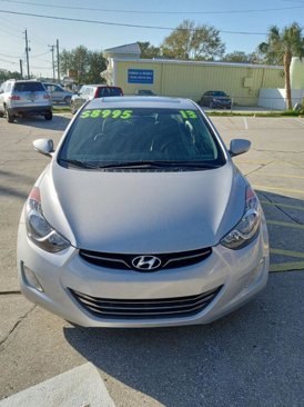 Used 2013 Hyundai Elantra Limited w/ Technology Pkg image 3