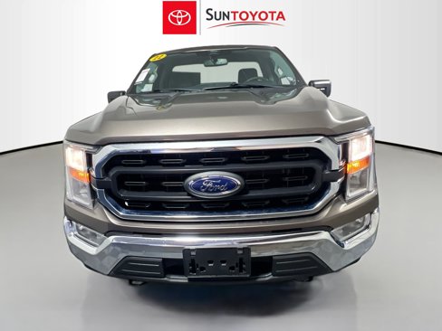 Used 2022 Ford F150 XLT w/ Trailer Tow Package image 10