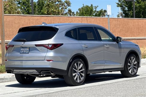 Used 2025 Acura MDX w/ Technology Package image 4