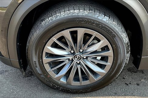 Used 2025 MAZDA CX-70 3.3 Turbo w/ Preferred Package image 9