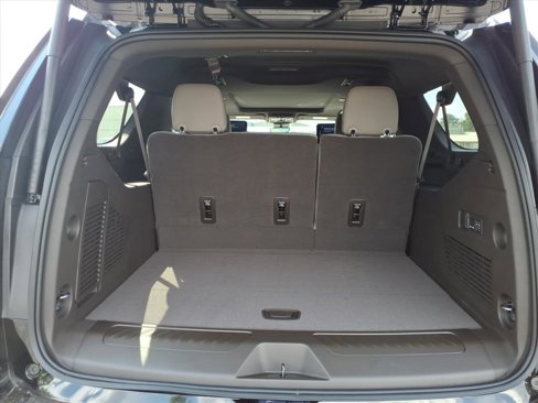 New 2026 GMC Yukon XL Elevation w/ Elevation Premium Package image 6