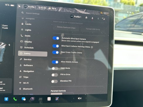Used 2023 Tesla Model 3 Standard Range image 7
