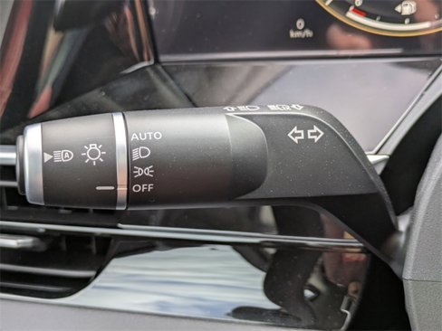 New 2025 INFINITI QX80 Sensory image 30
