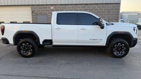 Used 2025 GMC Sierra 2500 AT4X image 33