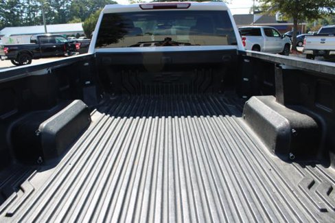 Used 2022 Chevrolet Silverado 2500 LT w/ Convenience Package image 13