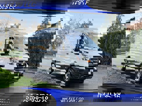 Used 2020 Ford Transit 250 Medium Roof image 5