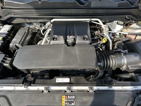 Certified 2024 GMC Canyon AT4 w/ AT4 Premium Package image 12