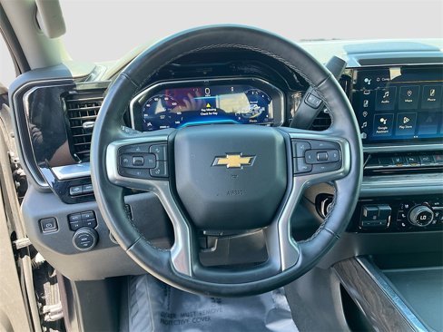 Used 2024 Chevrolet Silverado 3500 LTZ w/ LTZ Convenience Package image 11