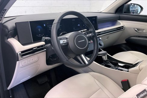 Used 2025 Hyundai Tucson SEL image 13