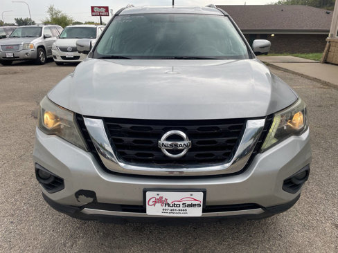 Used 2017 Nissan Pathfinder SL image 3