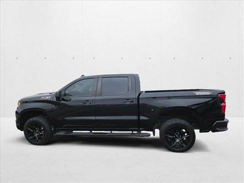 Used 2022 Chevrolet Silverado 1500 LT Trail Boss w/ LPO, Dark Essentials Package image 5