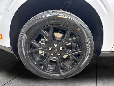 New 2025 Ford Maverick XLT w/ XLT Luxury Package image 22