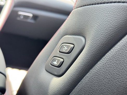 New 2026 Genesis G70 3.3T Sport Prestige image 32