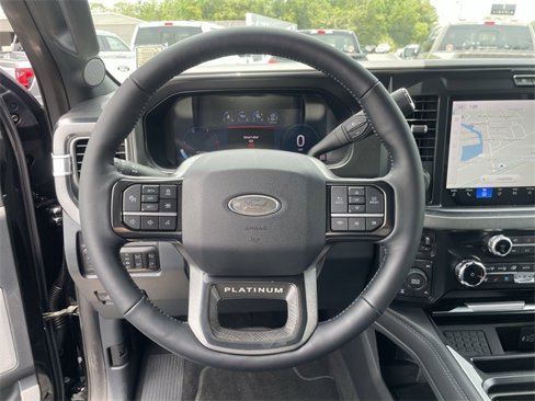 New 2025 Ford F250 Platinum image 29