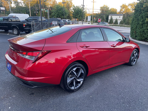 Used 2023 Hyundai Elantra SEL w/ Convenience Package image 4