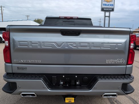 New 2026 Chevrolet Silverado 1500 High Country w/ Technology Package image 4