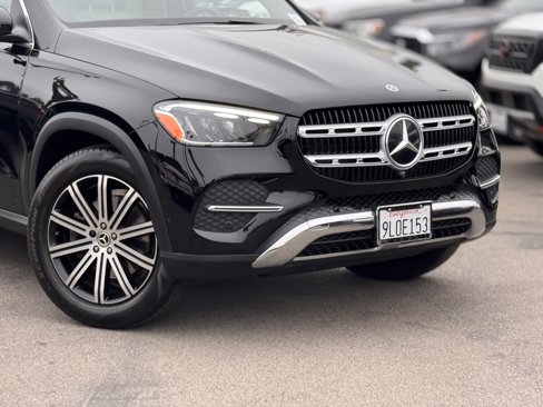 Used 2024 Mercedes-Benz GLE 350 4MATIC image 3