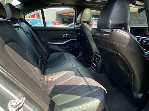 Used 2024 BMW 330i xDrive Sedan w/ Convenience Package image 11