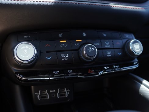 New 2025 Dodge Durango R/T w/ Blacktop Package image 18