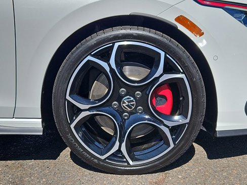 New 2025 Volkswagen GTI Autobahn image 33