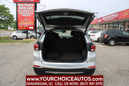 Used 2022 Chevrolet Equinox LT w/ Driver Convenience Package image 13