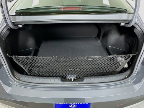 Certified 2025 Hyundai Elantra Sport image 25