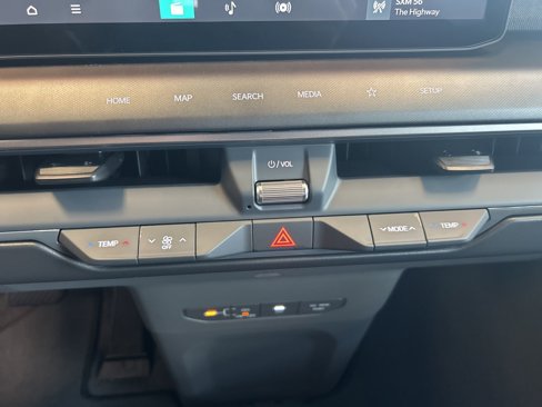 New 2026 Kia EV9 Wind image 36