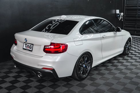 Used 2016 BMW M235i xDrive Coupe image 13
