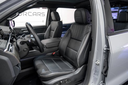 Used 2024 GMC Sierra EV Denali image 33