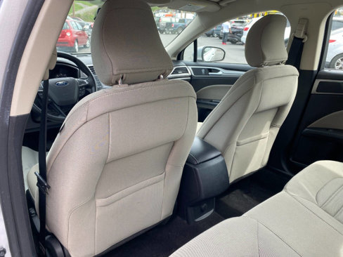 Used 2019 Ford Fusion S image 22