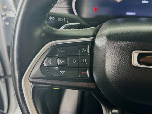 Used 2021 Jeep Grand Cherokee L Laredo image 24