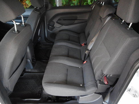 Used 2016 Ford Transit Connect XLT image 17