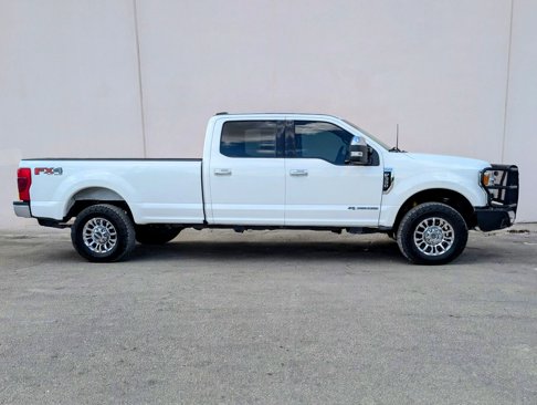 Used 2021 Ford F350 Lariat w/ Chrome Package image 9