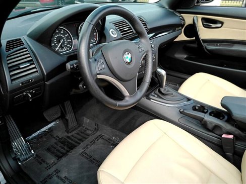 Used 2010 BMW 135i Convertible image 15