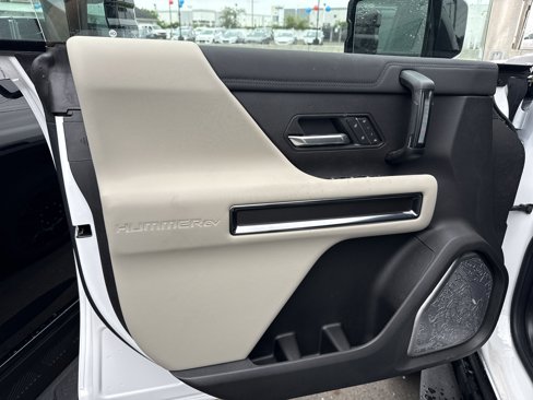 New 2026 GMC Hummer EV 4x4 Crew Cab image 7