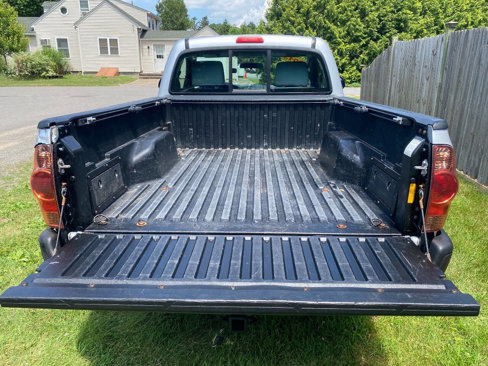 Used 2013 Toyota Tacoma 4x4 Regular Cab image 14