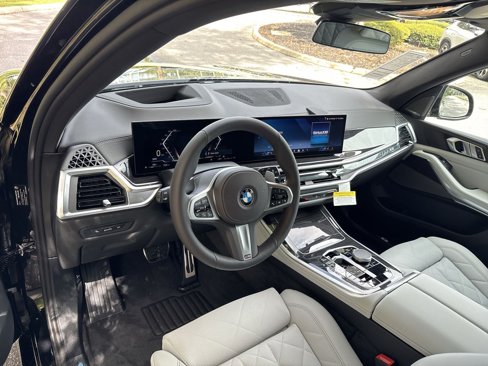 New 2026 BMW X5 xDrive40i w/ M Sport Package image 12