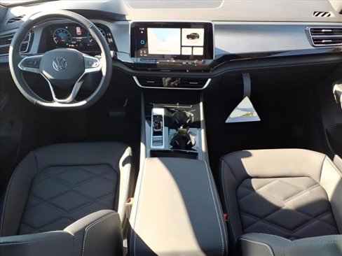 New 2026 Volkswagen Atlas Cross Sport SE image 13