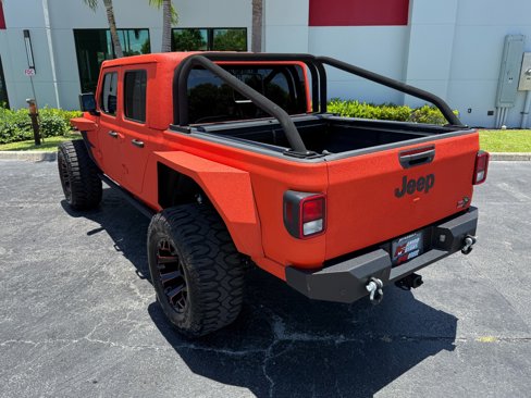 Used 2022 Jeep Gladiator Sport image 17