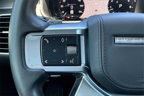 Used 2023 Land Rover Discovery HSE R-Dynamic image 23