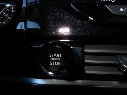New 2025 Nissan Pathfinder SV image 26