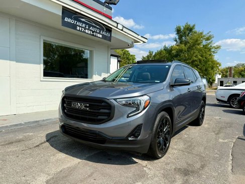 Used 2021 GMC Terrain SLE image 3