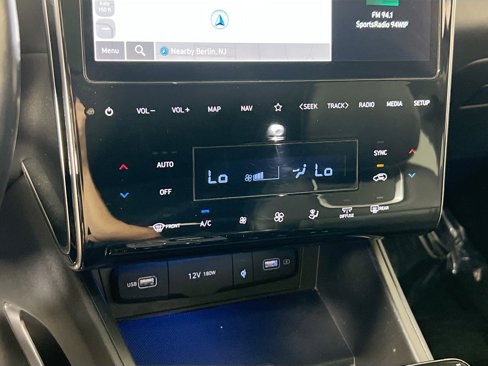 Used 2023 Hyundai Tucson Limited image 16