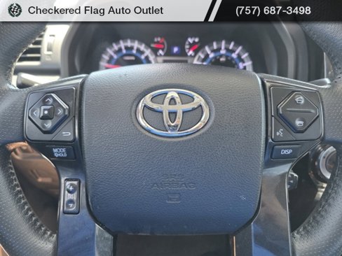 Used 2017 Toyota 4Runner TRD Off-Road Premium image 15