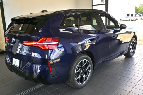 New 2026 BMW X3 xDrive30 w/ Premium Package image 2