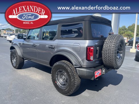 New 2025 Ford Bronco 4-Door w/ Sasquatch Package image 2